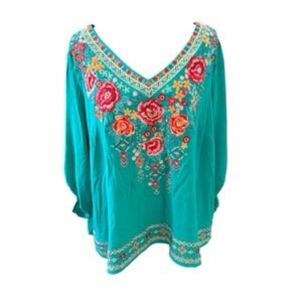 Savanna Jane Floral Embroidered Tunic sz small Boho Artsy Festival Indie Western